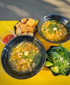 Bánh Canh Cua Đắk Lắk
