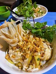 Phở Hạnh – Quán Nhỏ Nhưng Luôn Đông Khách