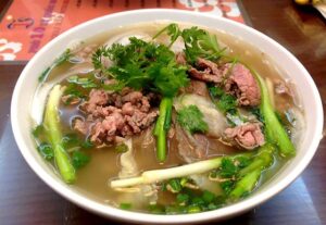 Phở Lý Quốc Sư – Hương Vị Phở Truyền Thống Đậm Đà