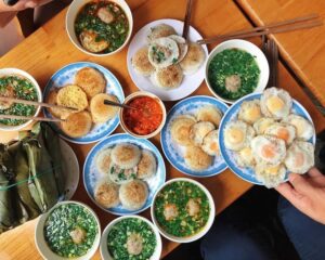 Bánh Căn Nha Trang - Món Ăn Vặt Hấp Dẫn