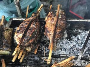 Cá Suối Nướng – Thơm Ngon, Giòn Rụm