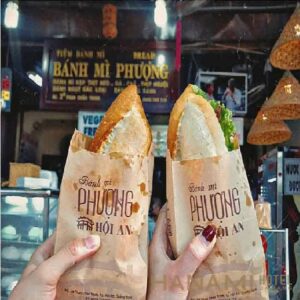 Bánh Mì Phượng – “Vua bánh mì” Hội An