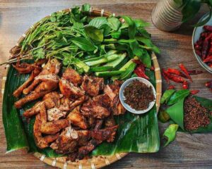 Gà Nướng Lá Mắc Mật