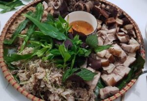 Lợn Cắp Nách – Đặc Sản Không Thể Bỏ Lỡ