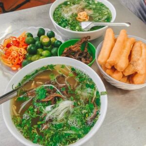 Miến lươn bà Lan 