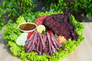 Thịt Trâu Gác Bếp – Món Ngon Nổi Tiếng Nhất Ẩm Thực Tây Bắc